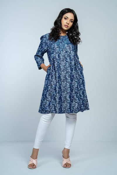 WOMENS FUTUA: BLUE PRINTED